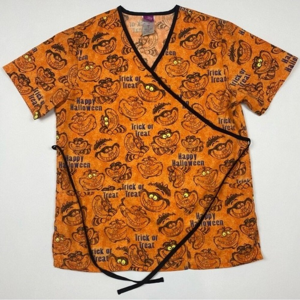 Disney Halloween Alice in Wonderland Cheshire Cat‎ Scrub Shirt